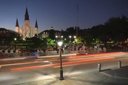 New Orleans scene at night